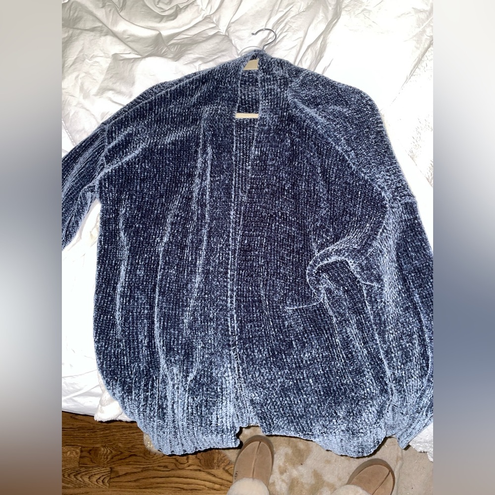 Long sleeve cardigan